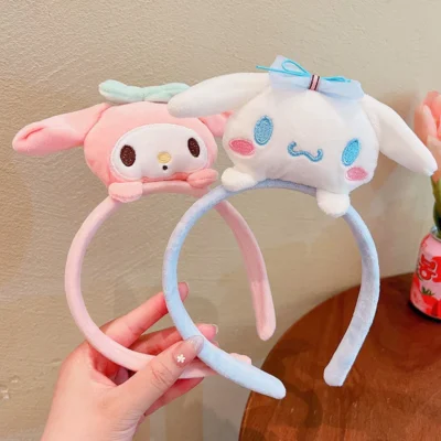 Sanrio-Kuromi-Melody-Plush-Doll-Face-Wash-Makeup-Hairband-Kawaii-Cinnamoroll-Sweet-Non-Slip-Elastic-Hair-5